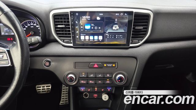 Kia Sportage The Bold Diesel 1.6 2WD Prestige 2019 — фото 19
