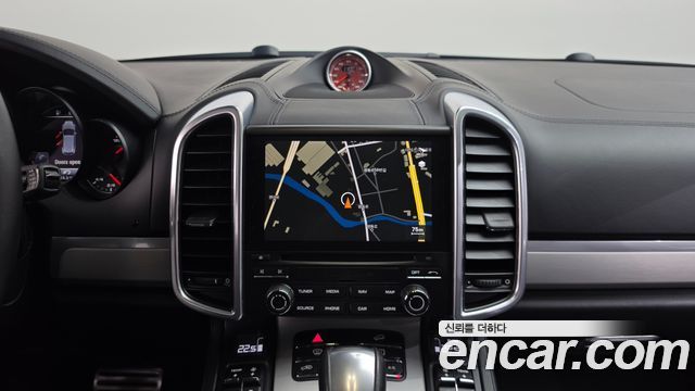 Porsche Cayenne 3.6 GTS 958 2017 — фото 18