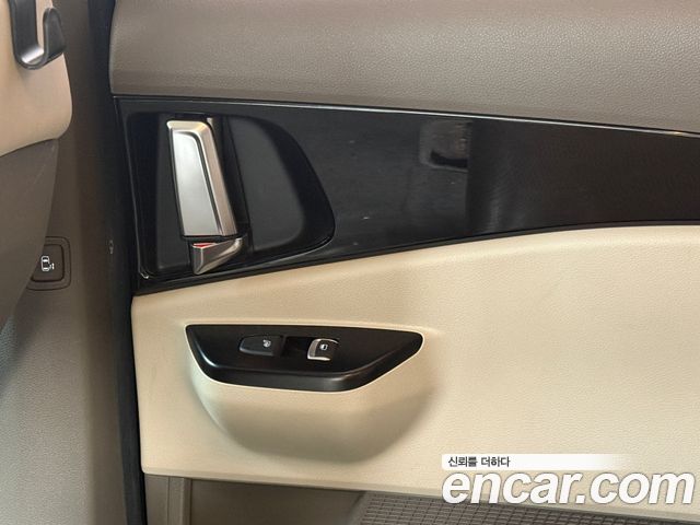Kia Carnival (IV) Diesel 9-Seater Prestige 2021 — фото 7