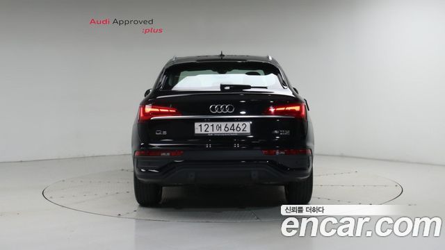 Audi Q5 (FY) 45 TFSI Quattro Sportback 2023 — фото 4