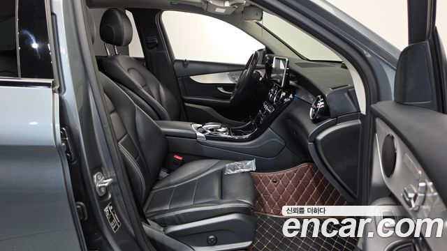 Mercedes-Benz GLC-Class (X253) GLC350e 4MATIC Premium 2019 — фото 11