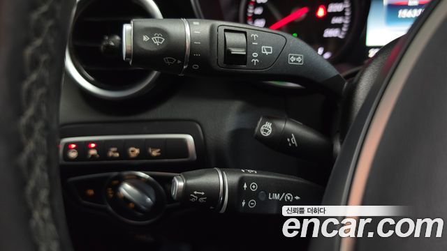 Mercedes-Benz GLC-Class (X253) GLC350e 4MATIC Premium 2019 — фото 18