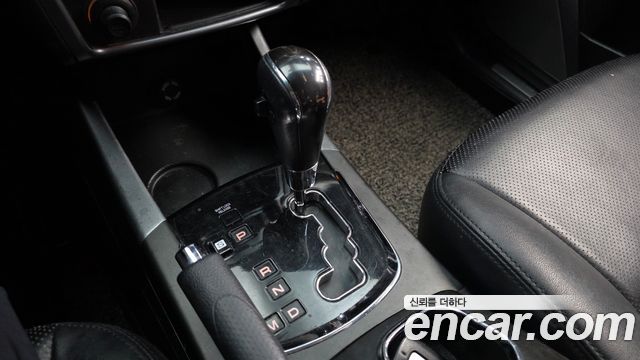KG Mobility (SsangYong) Korando C 2.0 Adventure 60th Edition 4WD 2015 — фото 9