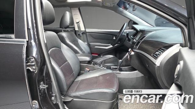 KG Mobility (SsangYong) Korando C 2.0 Adventure 60th Edition 4WD 2015 — фото 11