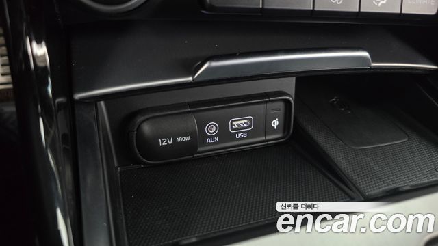 Kia Stinger 2.0 Turbo 2WD Platinum 2020 — фото 13