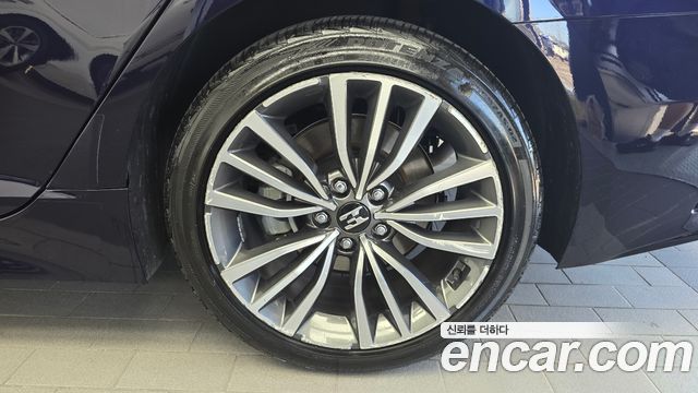 Kia Stinger 2.0 Turbo 2WD Platinum 2020 — фото 21