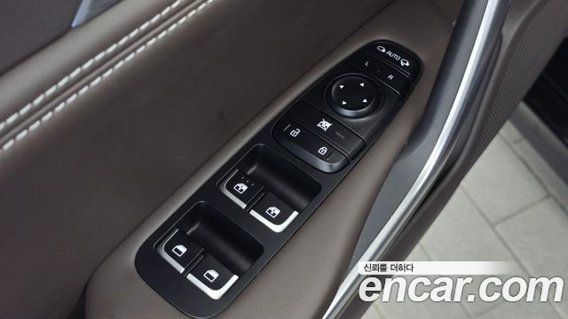 Kia Stinger 2.0 Turbo 2WD Platinum 2020 — фото 30