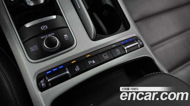 Kia Stinger 2.0 Turbo 2WD Platinum 2020 — фото 31