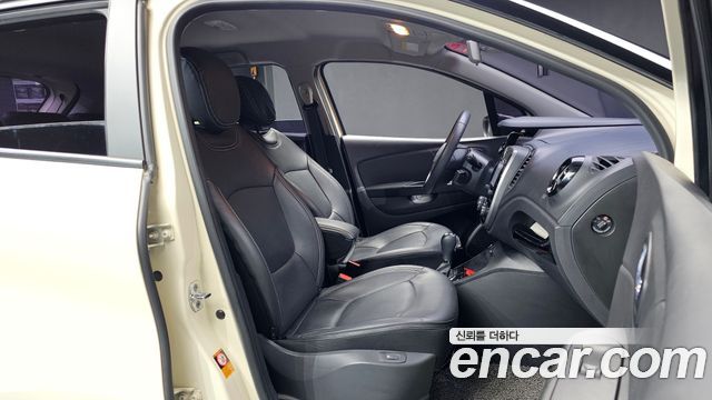 Renault Korea QM3 LE 2016 — фото 11