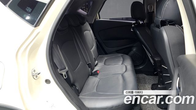 Renault Korea QM3 LE 2016 — фото 12