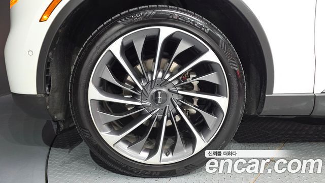 Lincoln Aviator (II) 3.0 Reserve  AWD 2020 — фото 5