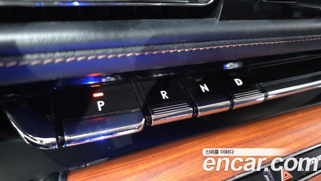 Lincoln Aviator (II) 3.0 Reserve  AWD 2020 — фото 9