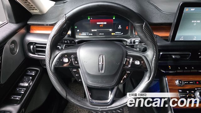 Lincoln Aviator (II) 3.0 Reserve  AWD 2020 — фото 18