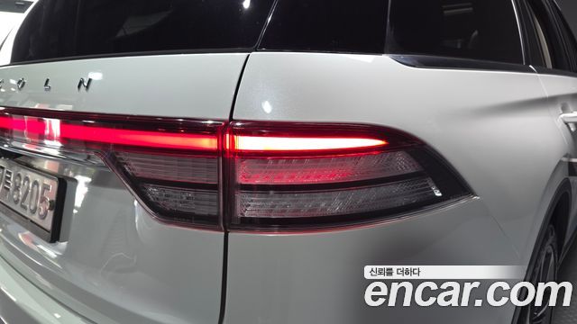 Lincoln Aviator (II) 3.0 Reserve  AWD 2020 — фото 23