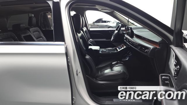 Lincoln Aviator (II) 3.0 Reserve  AWD 2020 — фото 26