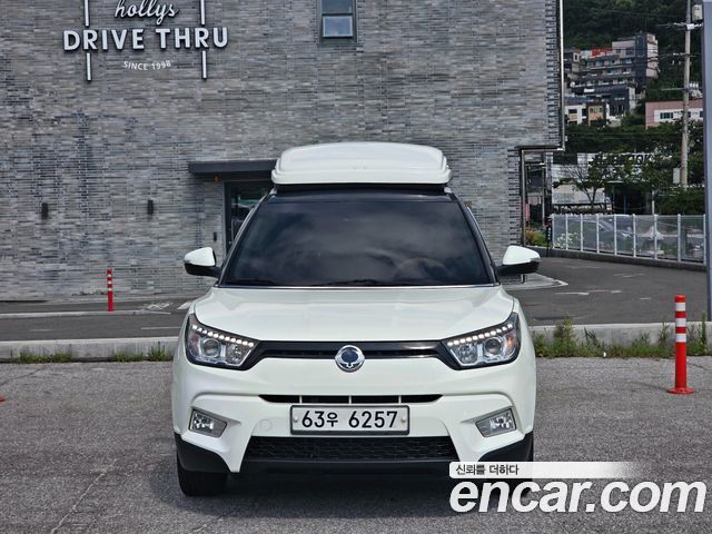 KG Mobility (SsangYong) Tivoli LX 2WD DLX 2015 — фото 3