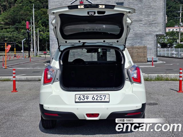 KG Mobility (SsangYong) Tivoli LX 2WD DLX 2015 — фото 21
