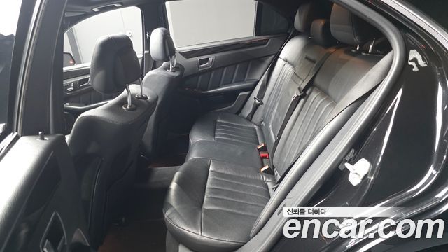 Mercedes-Benz E-Class (W212) E350 4MATIC Avantgarde 2014 — фото 11