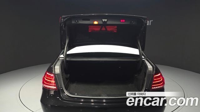 Mercedes-Benz E-Class (W212) E350 4MATIC Avantgarde 2014 — фото 20
