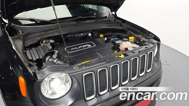 Jeep Renegade 2.0 Diesel Longitude AWD 2017 — фото 6