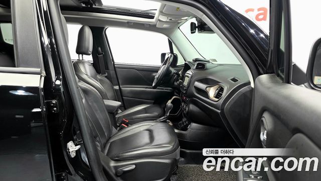 Jeep Renegade 2.0 Diesel Longitude AWD 2017 — фото 12