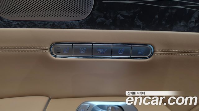 Genesis G90 (RS4) Gasoline 3.5 Turbo AWD 2022 — фото 30