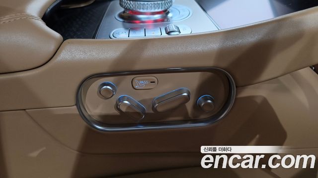 Genesis G90 (RS4) Gasoline 3.5 Turbo AWD 2022 — фото 39