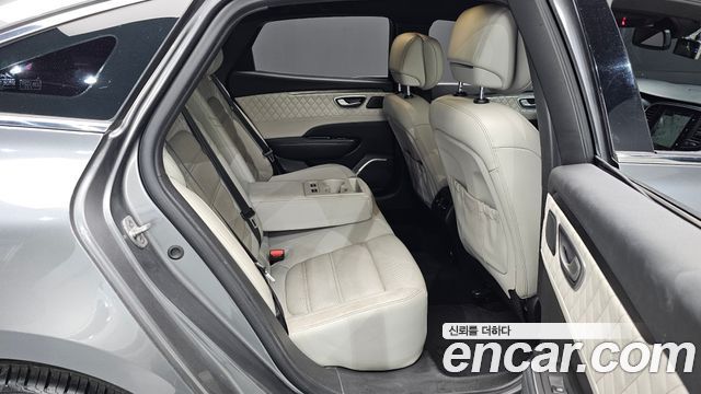 Renault Korea SM6 2.0 GDe Premiere 2020 — фото 11
