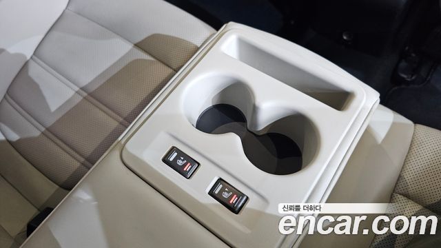 Renault Korea SM6 2.0 GDe Premiere 2020 — фото 18
