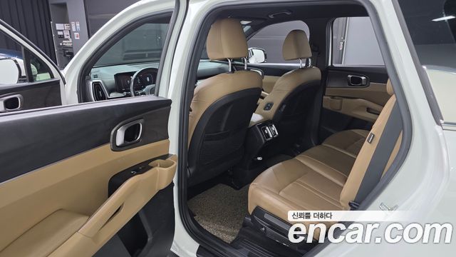 Kia Sorento (IV) Gasoline 2.5T 4WD Prestige 2024 — фото 11