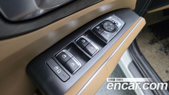 Kia Sorento (IV) Gasoline 2.5T 4WD Prestige 2024 — фото 13