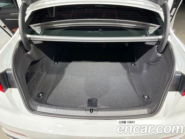 Audi A6 (C8) 45 TFSI Quattro Premium 2023 — фото 22