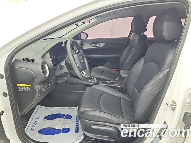 Kia K3 Trendy 2020 — фото 15