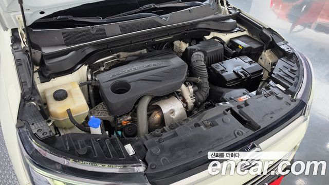 KG Mobility (SsangYong) Beautiful Korando Gasoline 1.5 2WD C5 Plus 2020 — фото 6