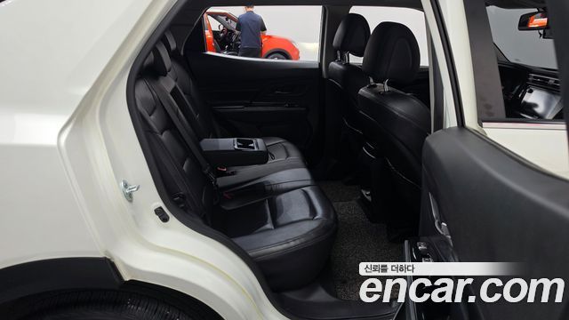 KG Mobility (SsangYong) Beautiful Korando Gasoline 1.5 2WD C5 Plus 2020 — фото 12