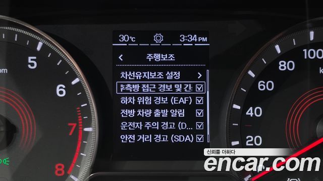 KG Mobility (SsangYong) Beautiful Korando Gasoline 1.5 2WD C5 Plus 2020 — фото 16