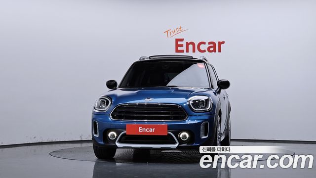 MINI Cooper Countryman Classic Plus Launch Pack 2nd Gen 2023 — фото 3
