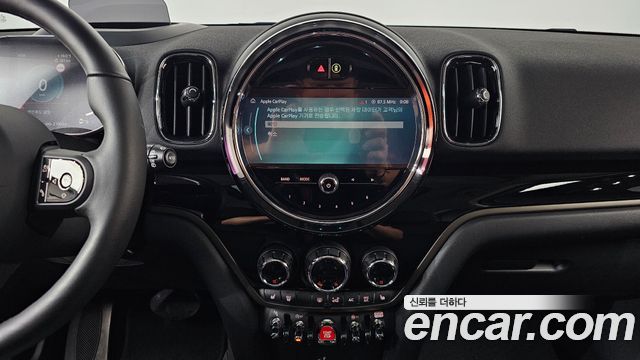 MINI Cooper Countryman Classic Plus Launch Pack 2nd Gen 2023 — фото 14