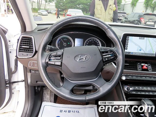 Hyundai Grandeur Hybrid (IG) Premium 2019 — фото 8