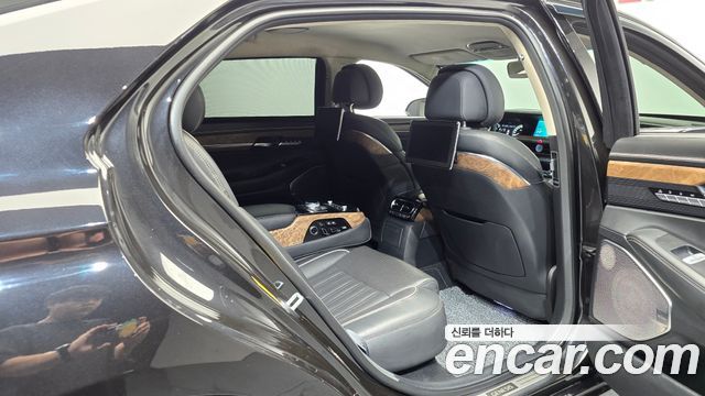 Genesis G90 3.8 AWD Prestige 2019 — фото 15