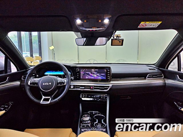 Kia K5 (III) 2.0 Noblesse 2022 — фото 16