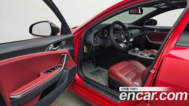 Kia Stinger 2.0 Turbo 2WD Platinum 2020 — фото 10