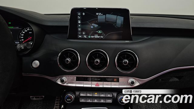 Kia Stinger 2.0 Turbo 2WD Platinum 2020 — фото 14
