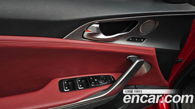 Kia Stinger 2.0 Turbo 2WD Platinum 2020 — фото 18