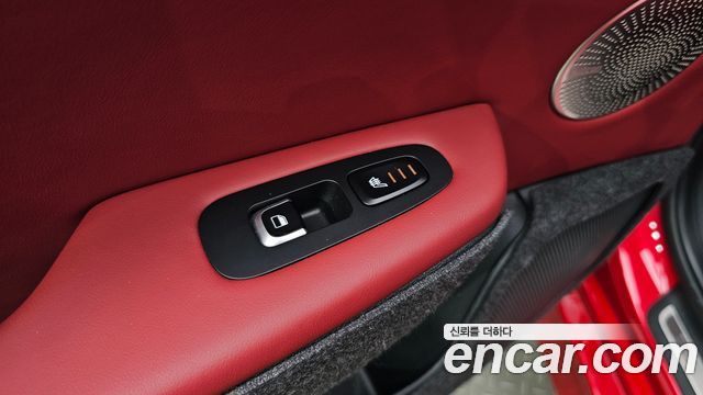 Kia Stinger 2.0 Turbo 2WD Platinum 2020 — фото 19