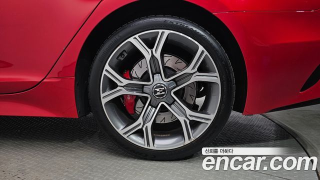 Kia Stinger 2.0 Turbo 2WD Platinum 2020 — фото 21