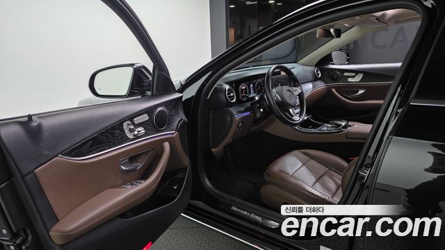 Mercedes-Benz E-Class (W213) E300 Avantgarde 2017 — фото 10