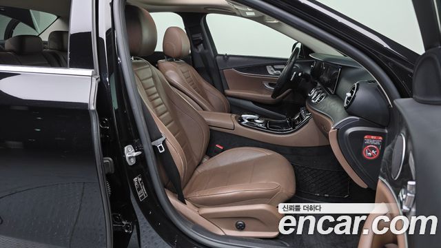 Mercedes-Benz E-Class (W213) E300 Avantgarde 2017 — фото 11