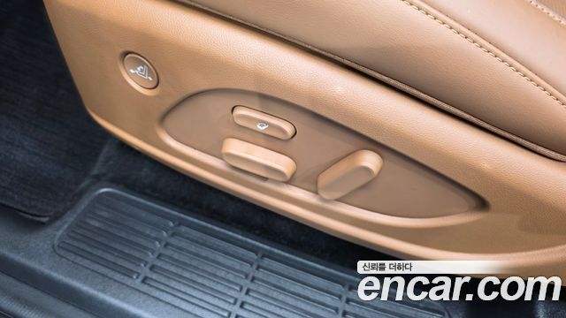 Hyundai Palisade (LX3) Gasoline 2.5T 2WD 7-Seater Calligraphy 2025 — фото 31