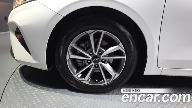 Kia K3 (II) 1.6 Prestige 2022 — фото 5